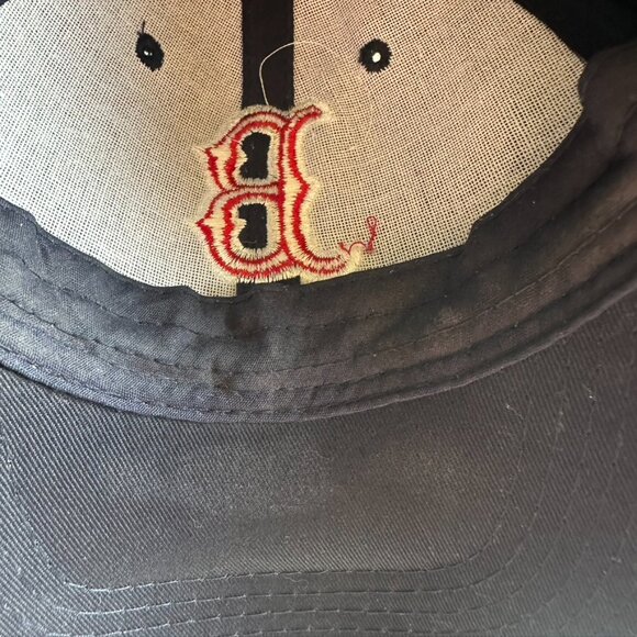 Boston Red Sox Classic Wool Strapback MLB Baseball Hat Cap Navy Velcro Adjust OS - Picture 6 of 6